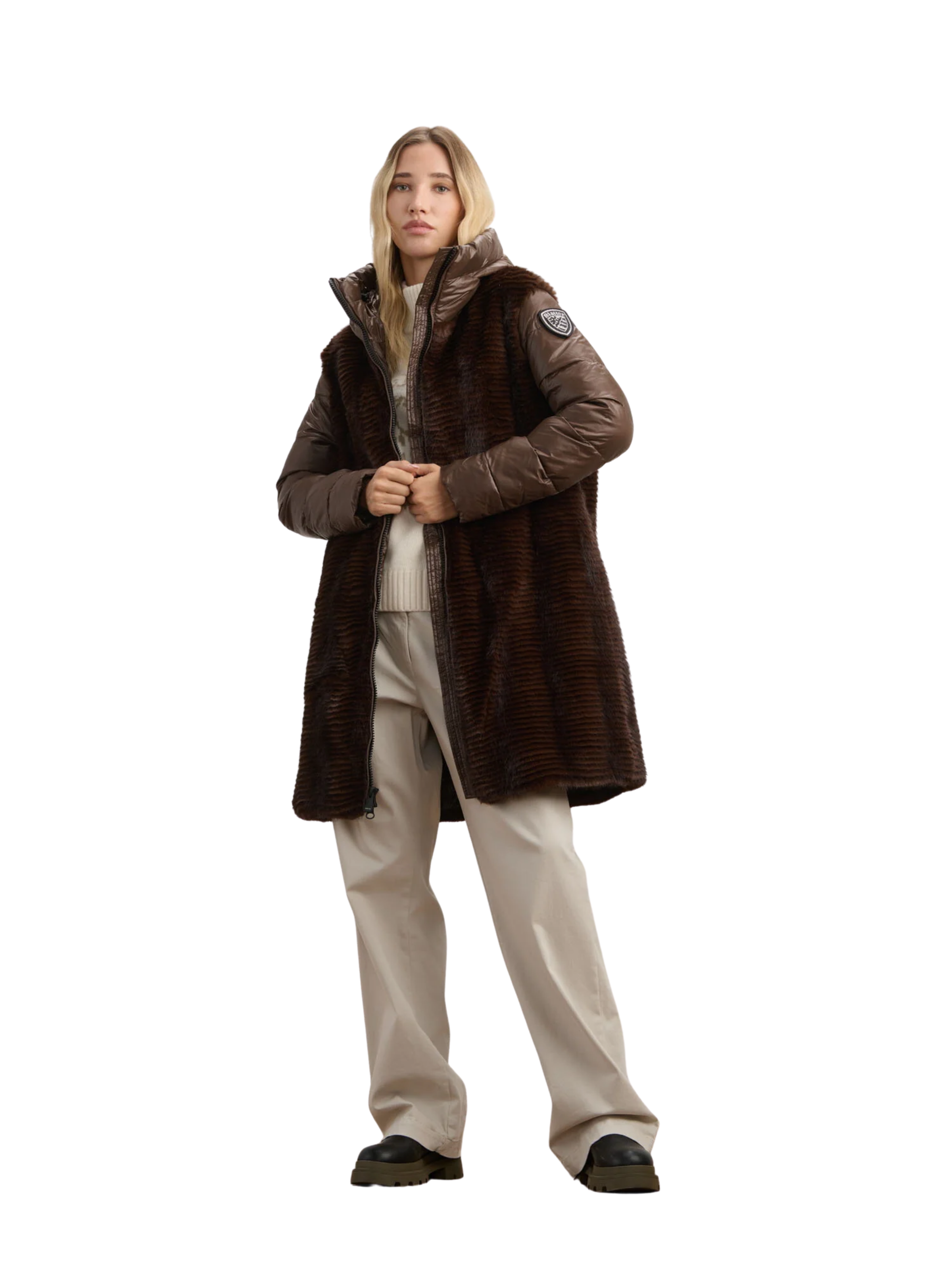 Ingrandisci