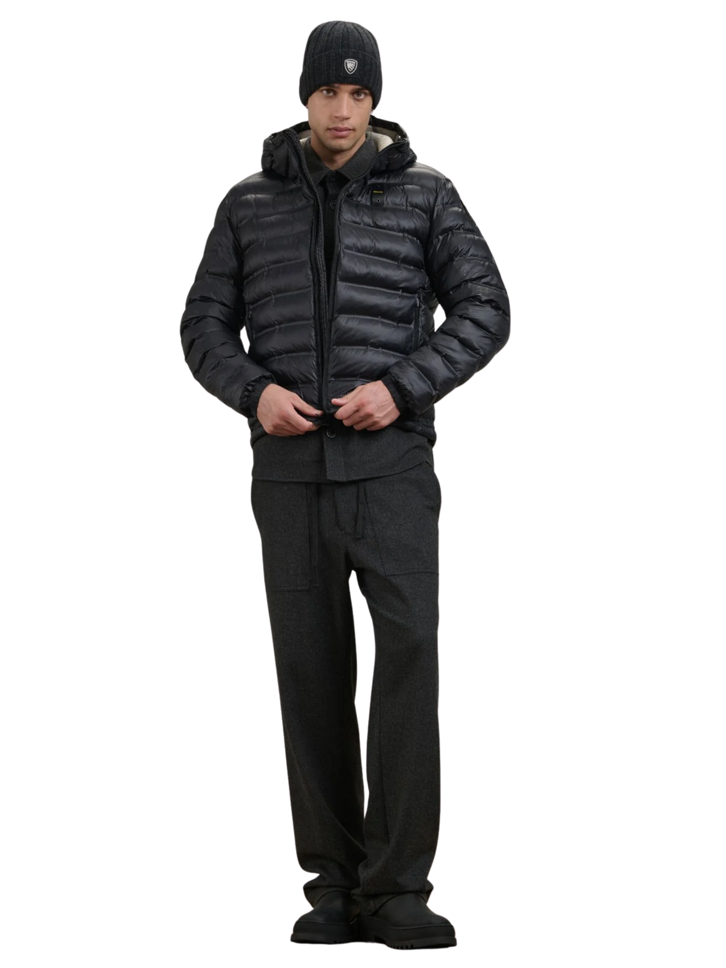 Ingrandisci