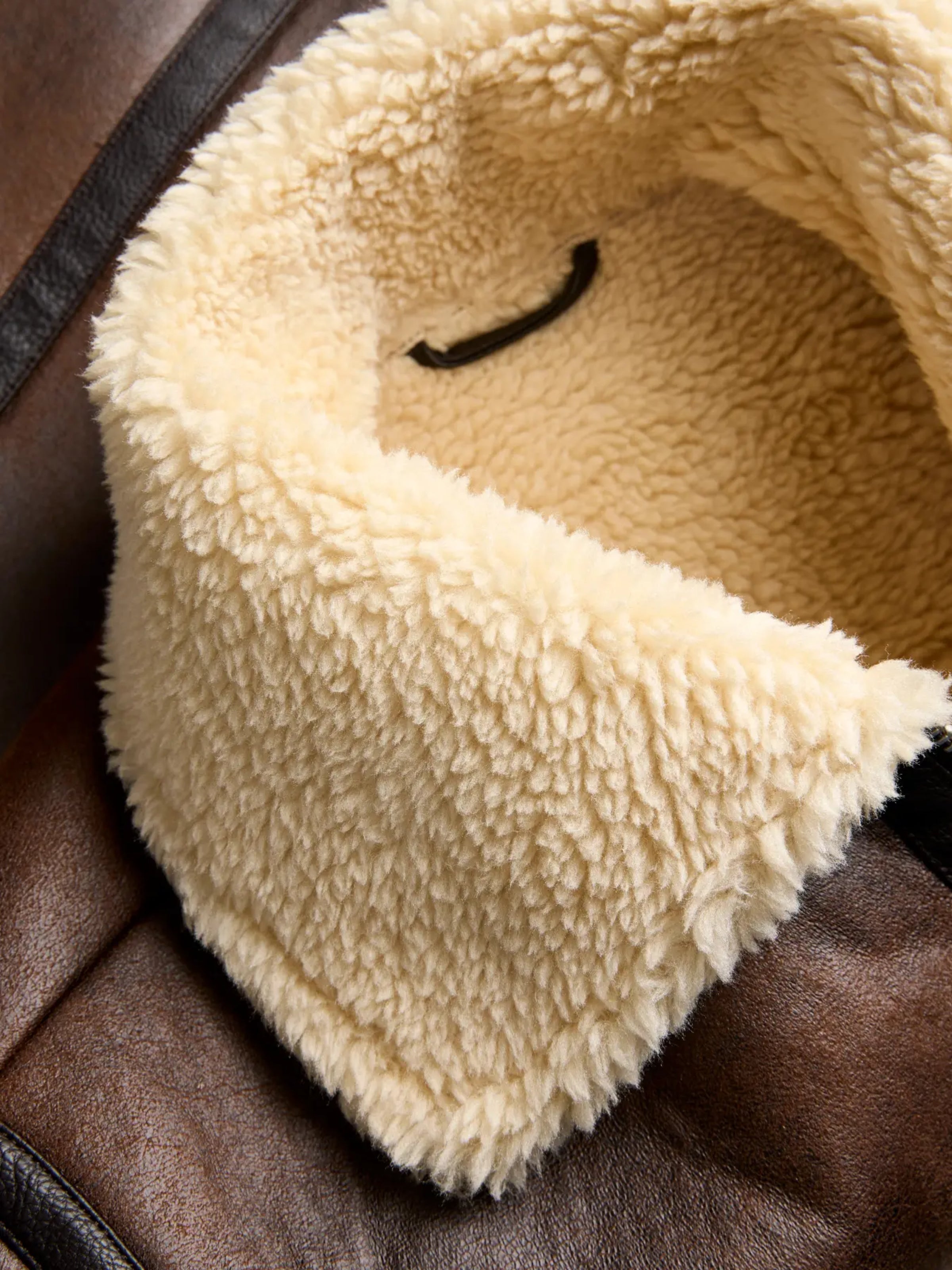 Ingrandisci