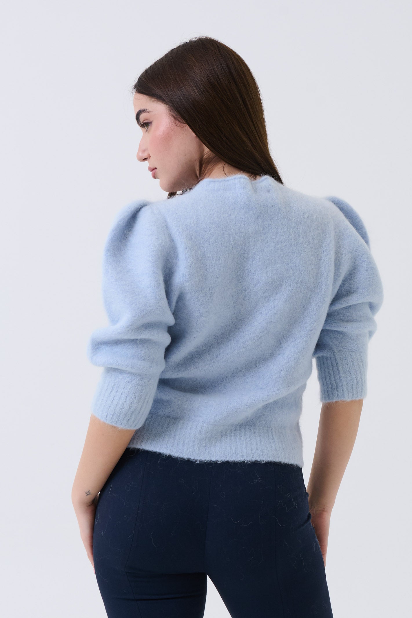 Ingrandisci
