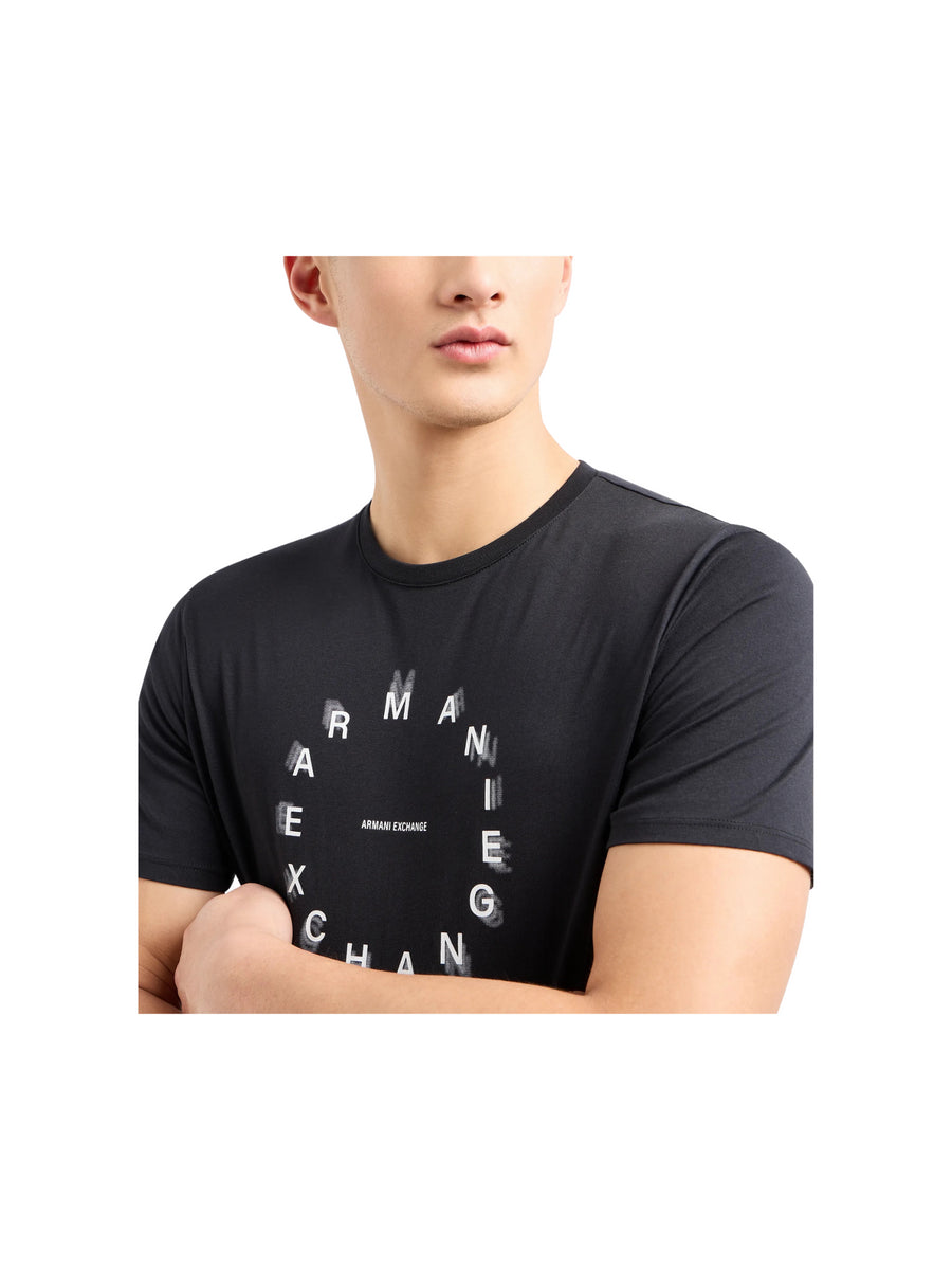 T-shirt nera stampa frontale