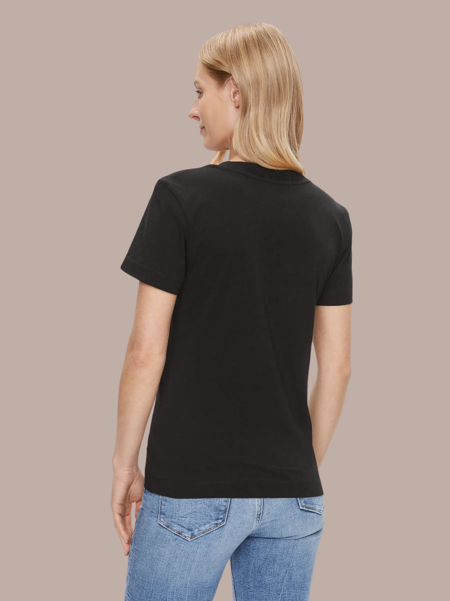 T-Shirt nera con monogramma