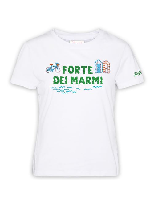 T-shirt bianca con scritta "Forte dei marmi" verde