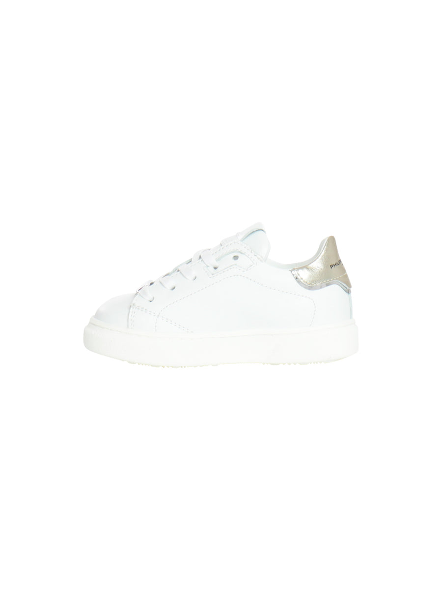 Sneakers in pelle bianca con topponcino gold