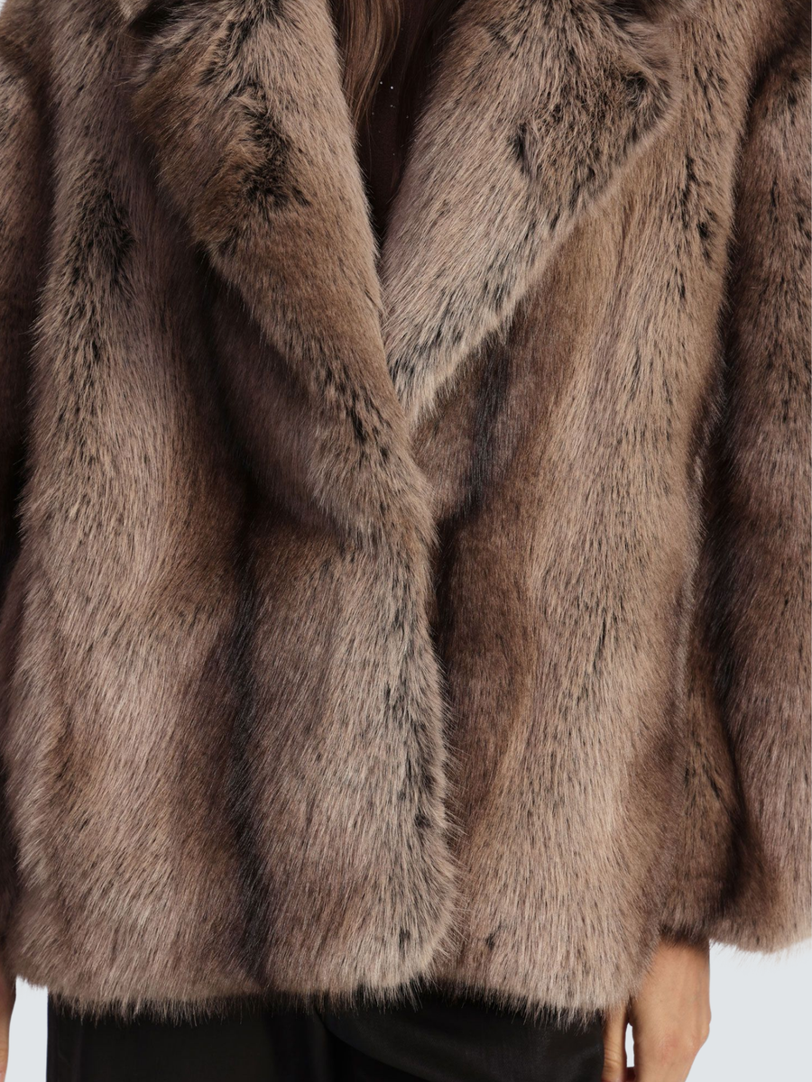 Ecopelliccia Dixie marrone con ampio revers V330Y004A MARRONE Dixie 