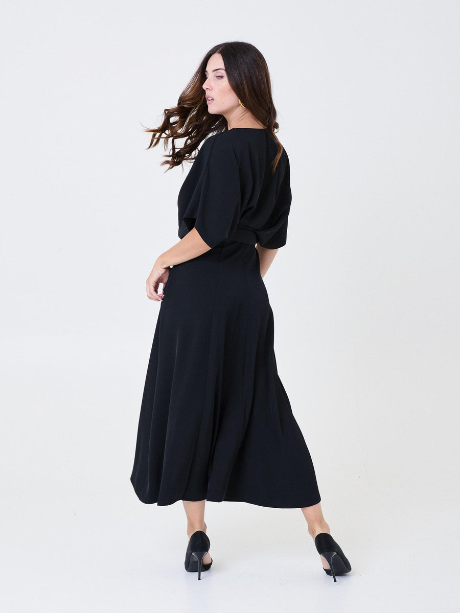 Abito con maniche a kimono Imperial nero con cintura AFSVKJKC NERO Imperial 