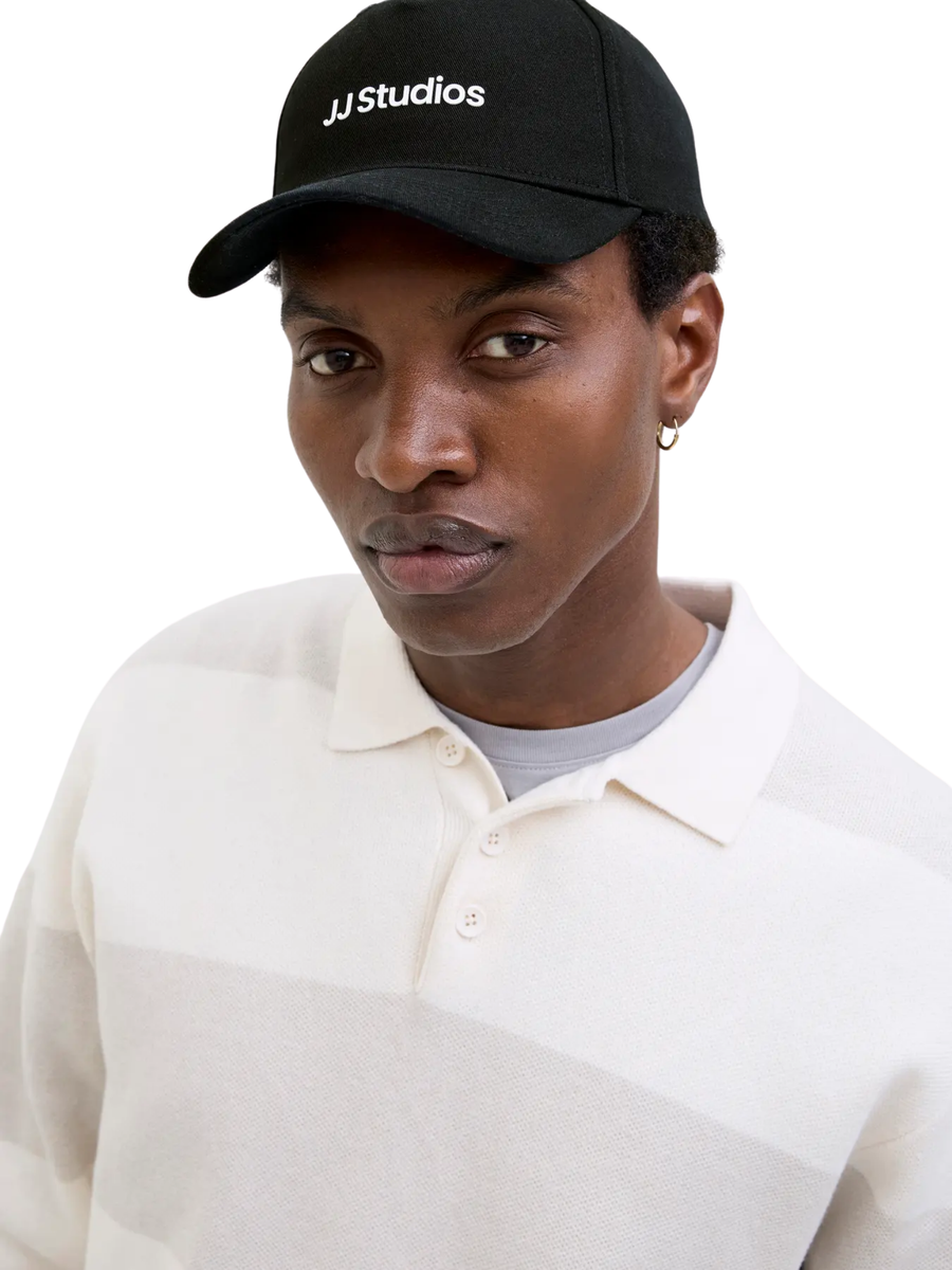 Cappello con visiera Jack & Jones nero "JJ Studios" 12279414 Black Jack & Jones 