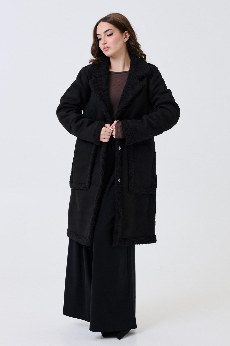 Cappotto Armoire nero con inserti in teddy 00875 NERO Armoire 