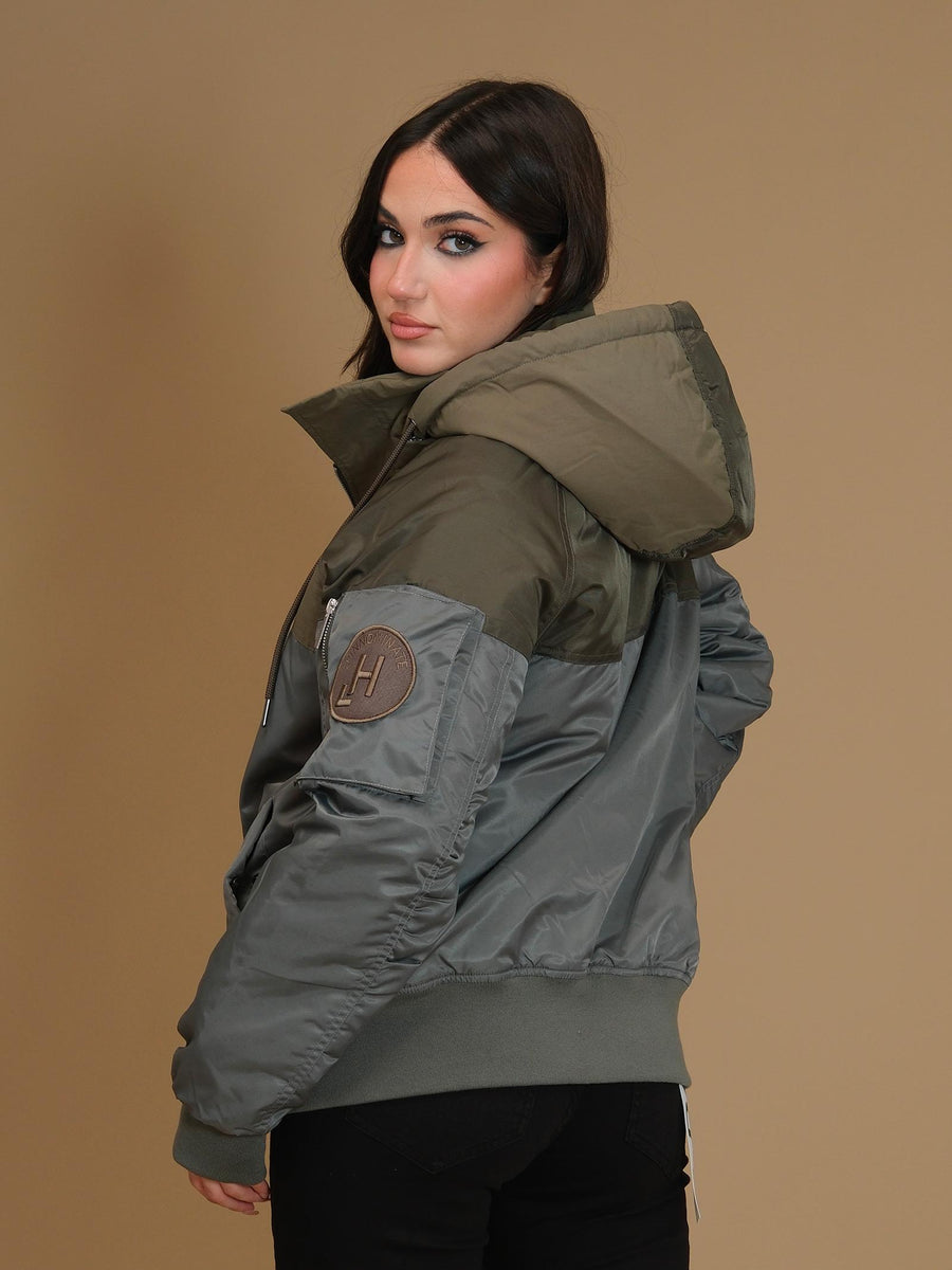 Giubbino Hinnominate in tessuto tecnico verde militare HMABW01010 SALVIA Hinnominate 