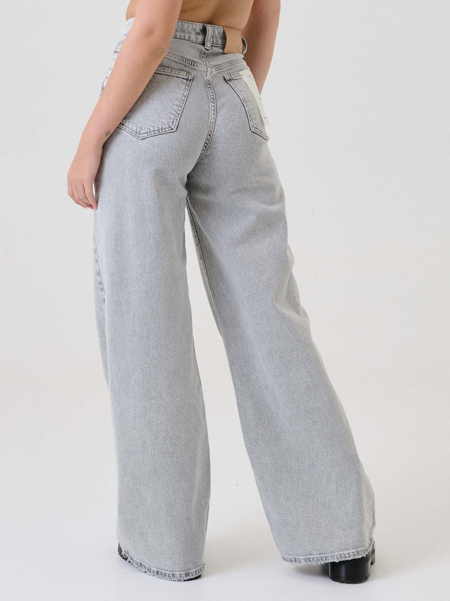 Jeans "Icon Lexie" Vicolo grigio con catena DF5127 GRIGIO Vicolo 