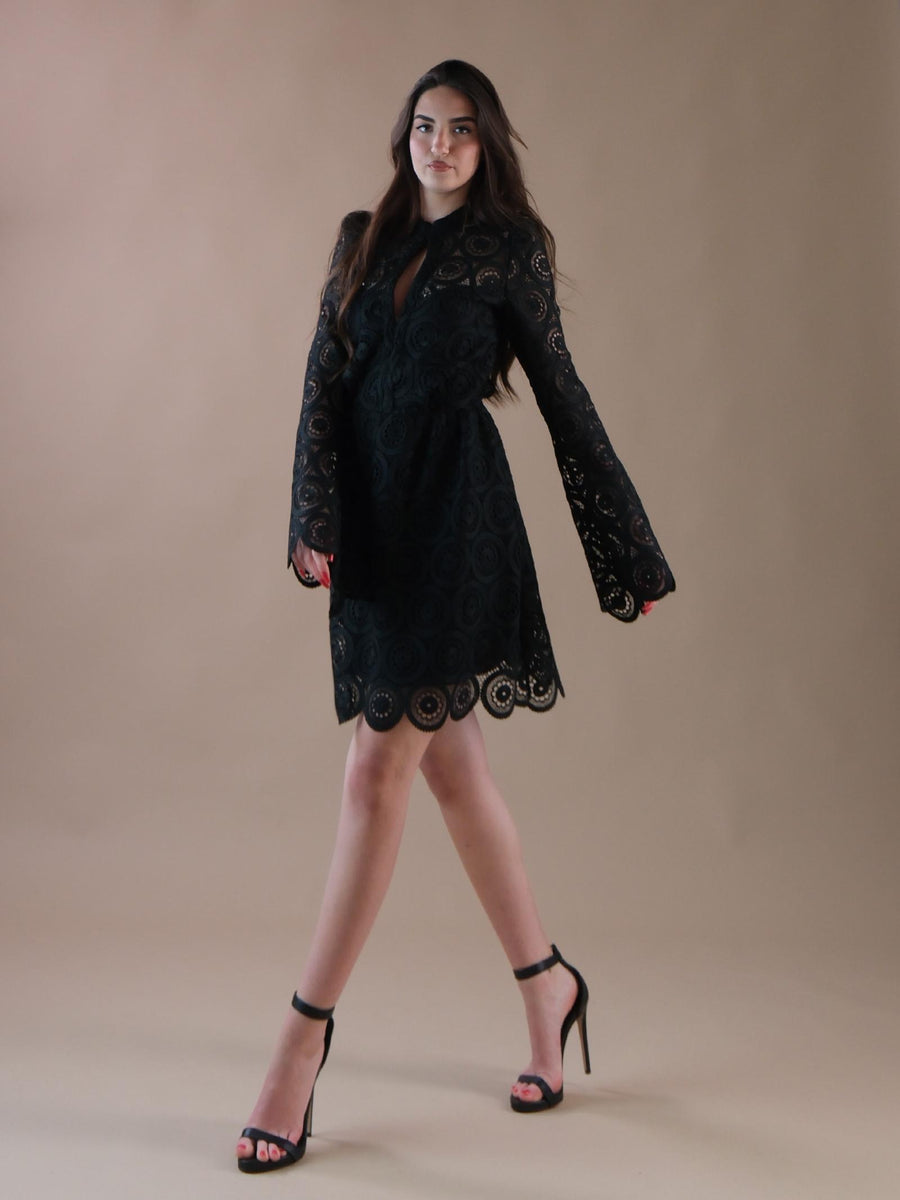 Abito nero in maglia traforata a manica lunga AB100 UNI Bohemian V 