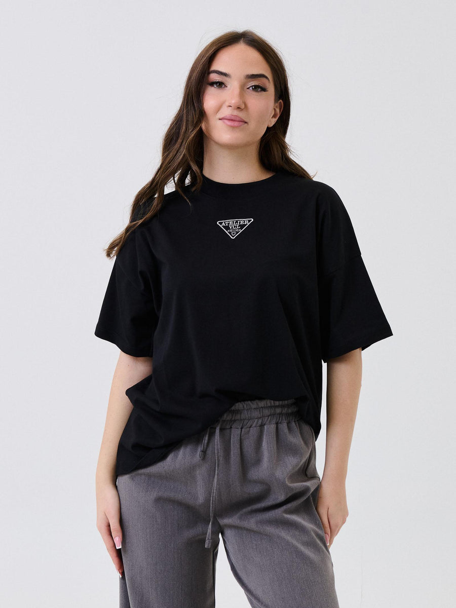 T-Shirt over Vicolo nera con ricamo "Atelier VCL" RF0120 NERO Vicolo 