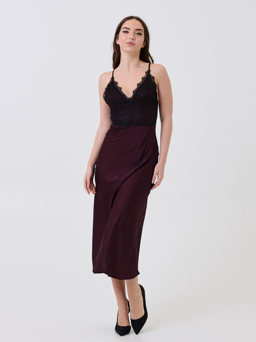 Abito in raso Armoire bordeaux con inserti in pizzo AB01P BORDEAUX Armoire 