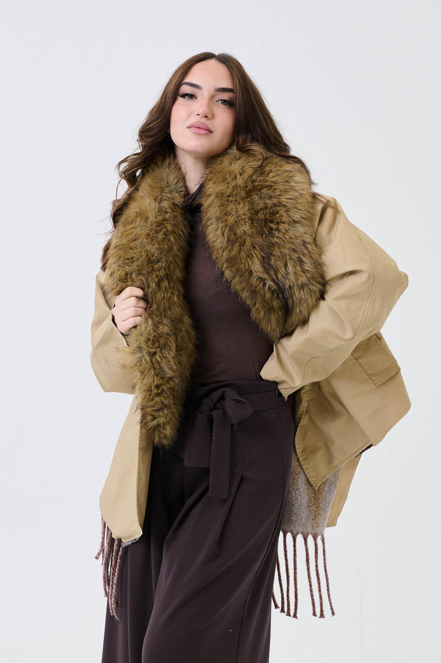Giubbino Armoire beige con ecopelliccia e cardigan removibili 26296 BEIGE Armoire 
