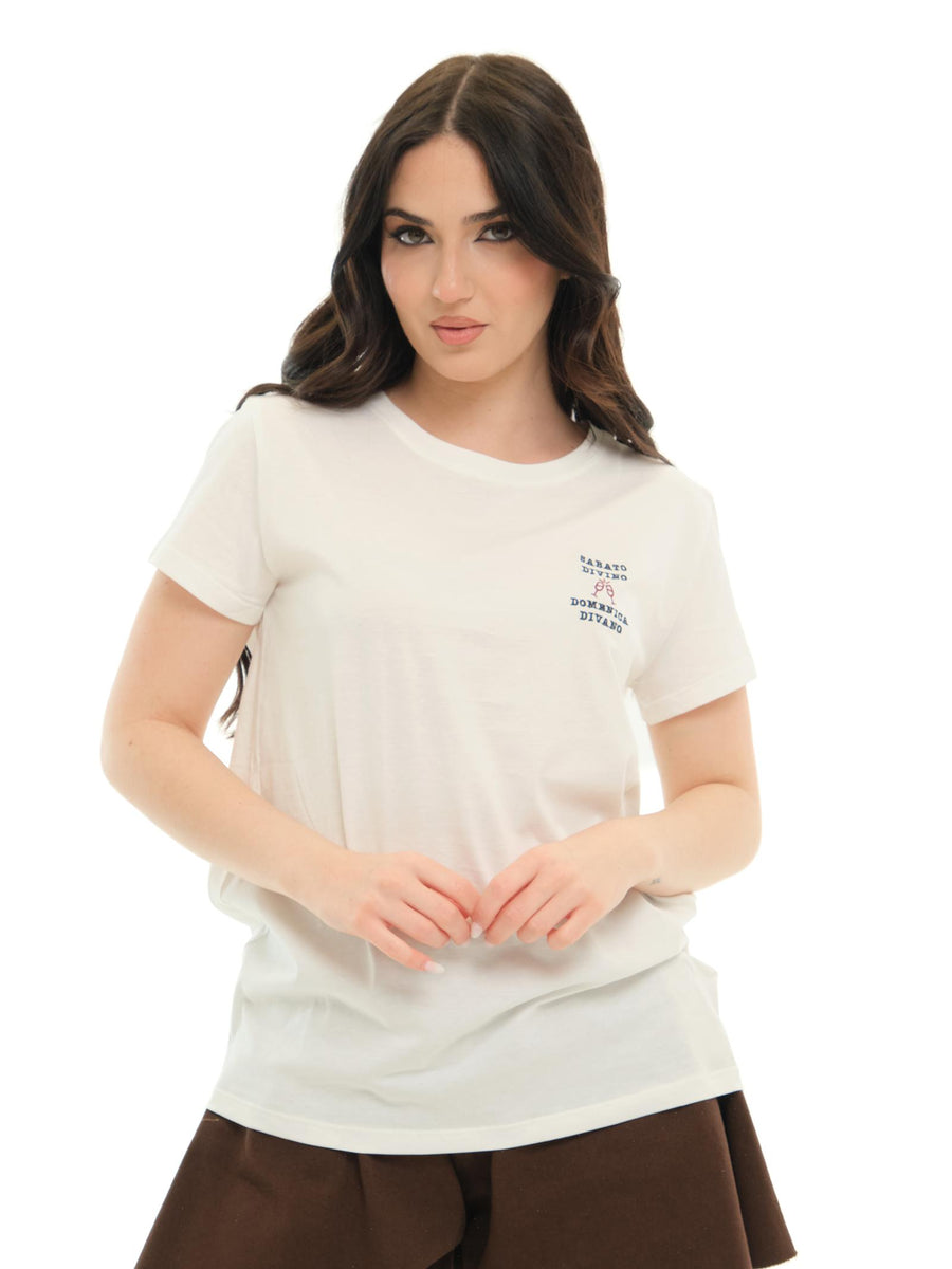 T-shirt Vicolo bianca "Sabato divino domenica divano" RD0938 BIA Vicolo 