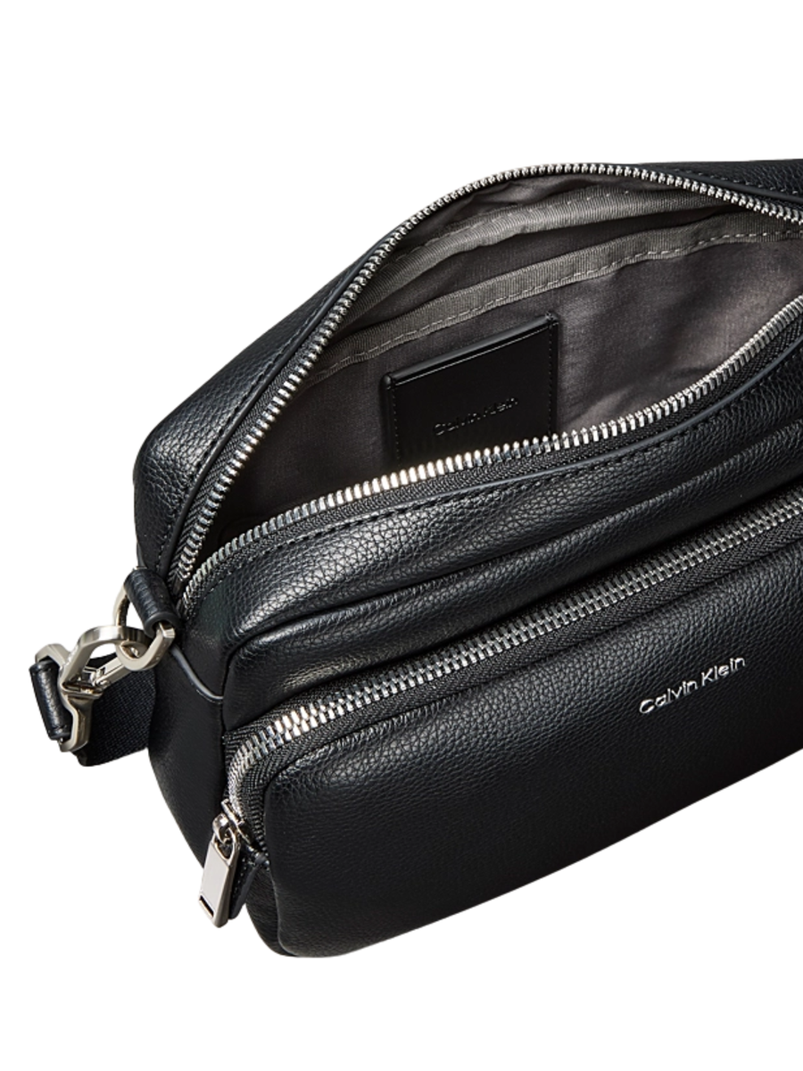 Borsello Calvin Klein nero LV04D3159G UB1 Calvin Klein 