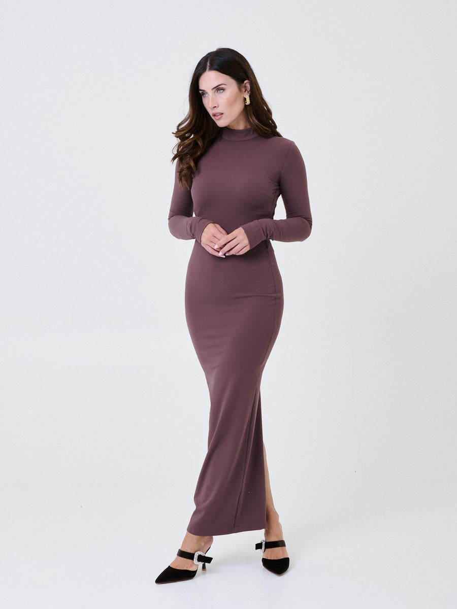 Abito lungo Silence Limited marrone a collo alto con schiena scoperta AB4180 MAROON Silence Limited 