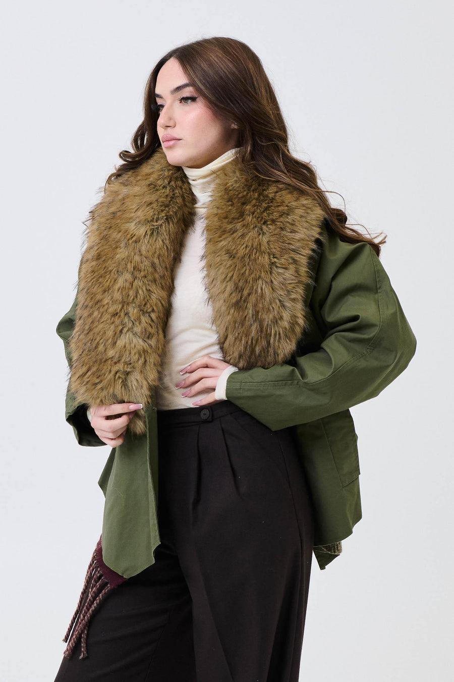 Giubbino Armoire verde militare con ecopelliccia e cardigan removibili 26296 VERDE Armoire 