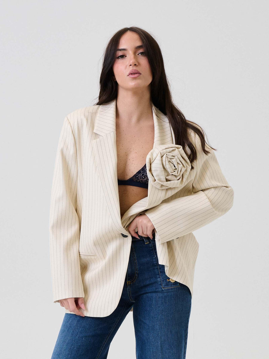 Blazer con impunture Vicolo panna con maxi fiocco removibile TF0885 PANNA Vicolo 