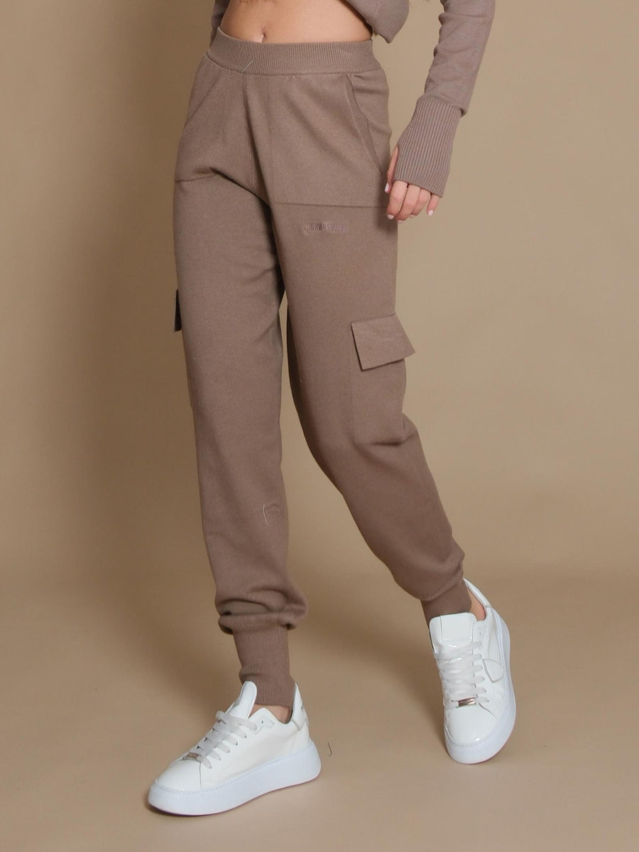 Pantalone Hinnominate cargo in maglia con ricamo tortora HMABW01172 TORTORA Hinnominate 