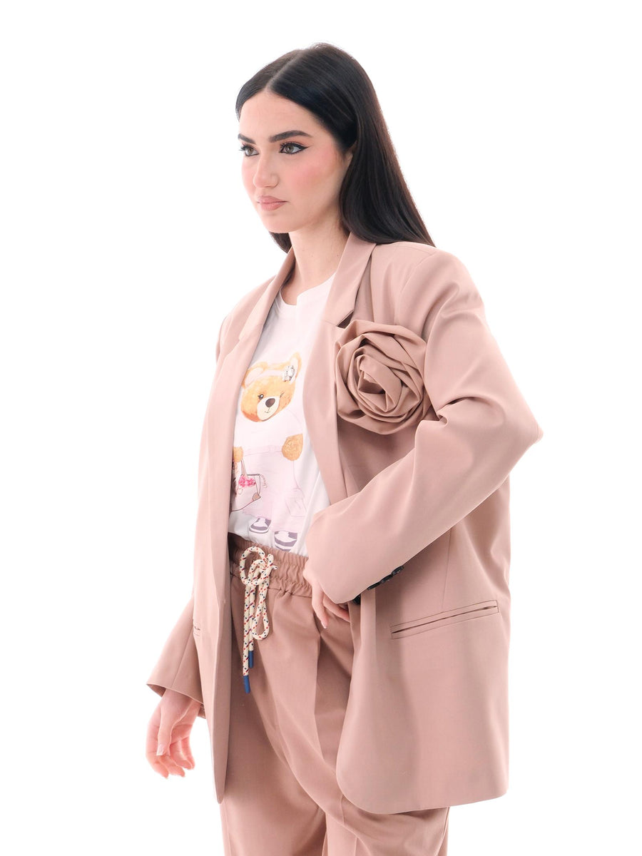 Blazer oversize Vicolo rosa phard con maxi spilla a forma di rosa TD0258 PHARD Vicolo 