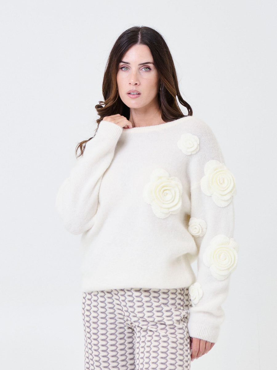 Maglione over Pho Firenze bianco con applicazioni fiori su spalla 4324016 NATURAL PHO FIRENZE 