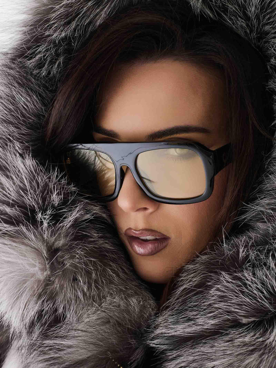 Pelliccia volpe Yes London grigia e bordeaux con inserti in pelle neri LC2012 GRIGIO Yes london 