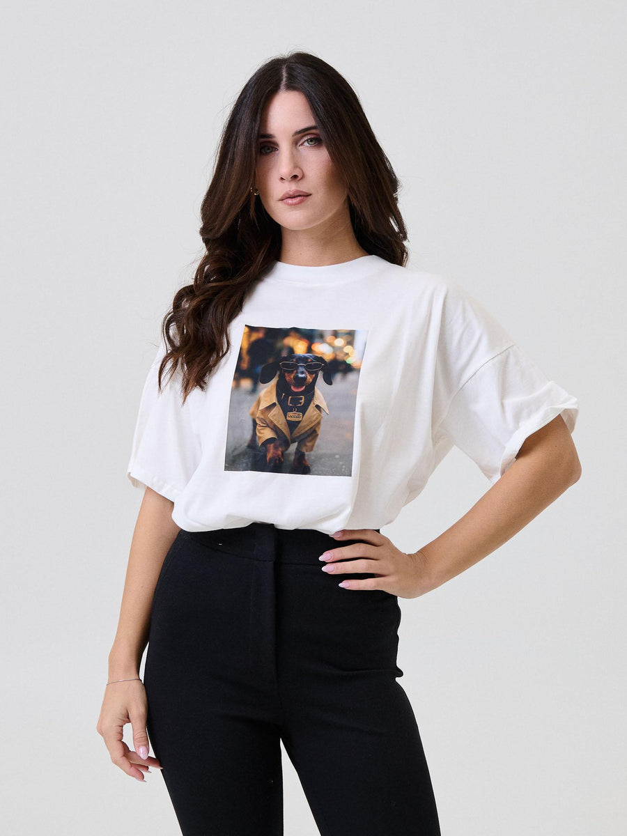T-Shirt over Vicolo bianca con stampa cane con trench e collare logato RF0411 UNI Vicolo 