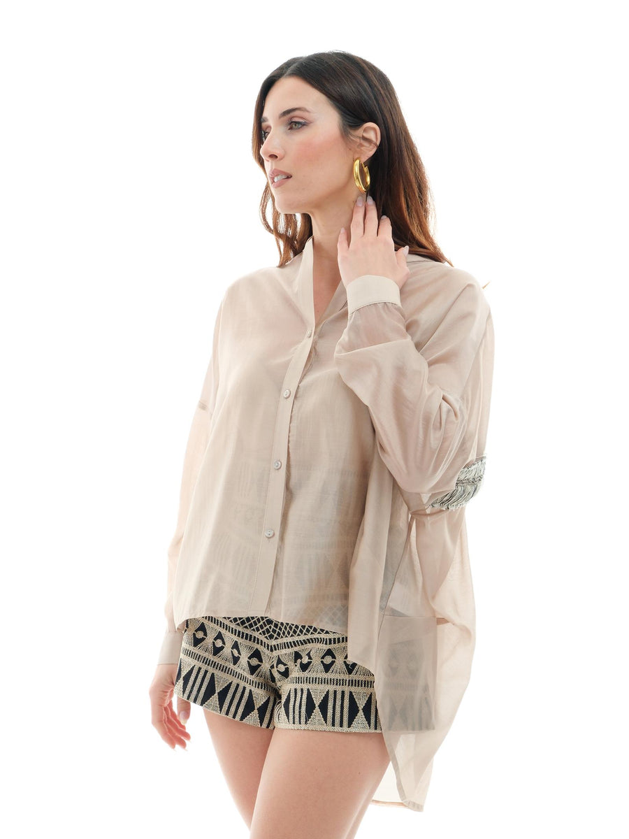 Camicia lunga Bohemian Vì sabbia con dettaglio frange CA208 SAND Bohemian V 