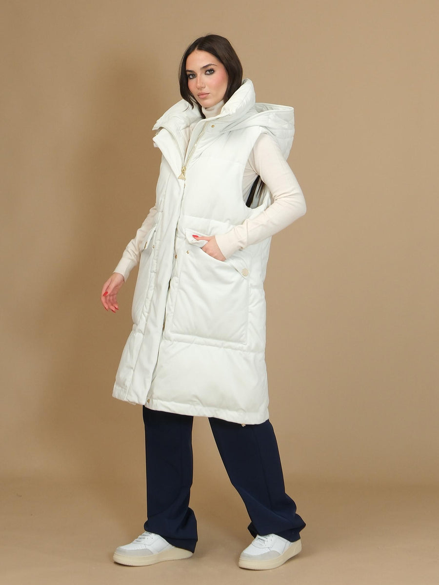 Giubbino lungo smanicato Silence Limited bianco con cappuccio 23504 Gilet Silence Limited 