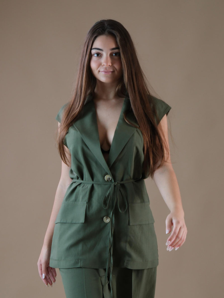 Gilet verde militare in misto lino con cinturino TB1545 MILITARE Vicolo 