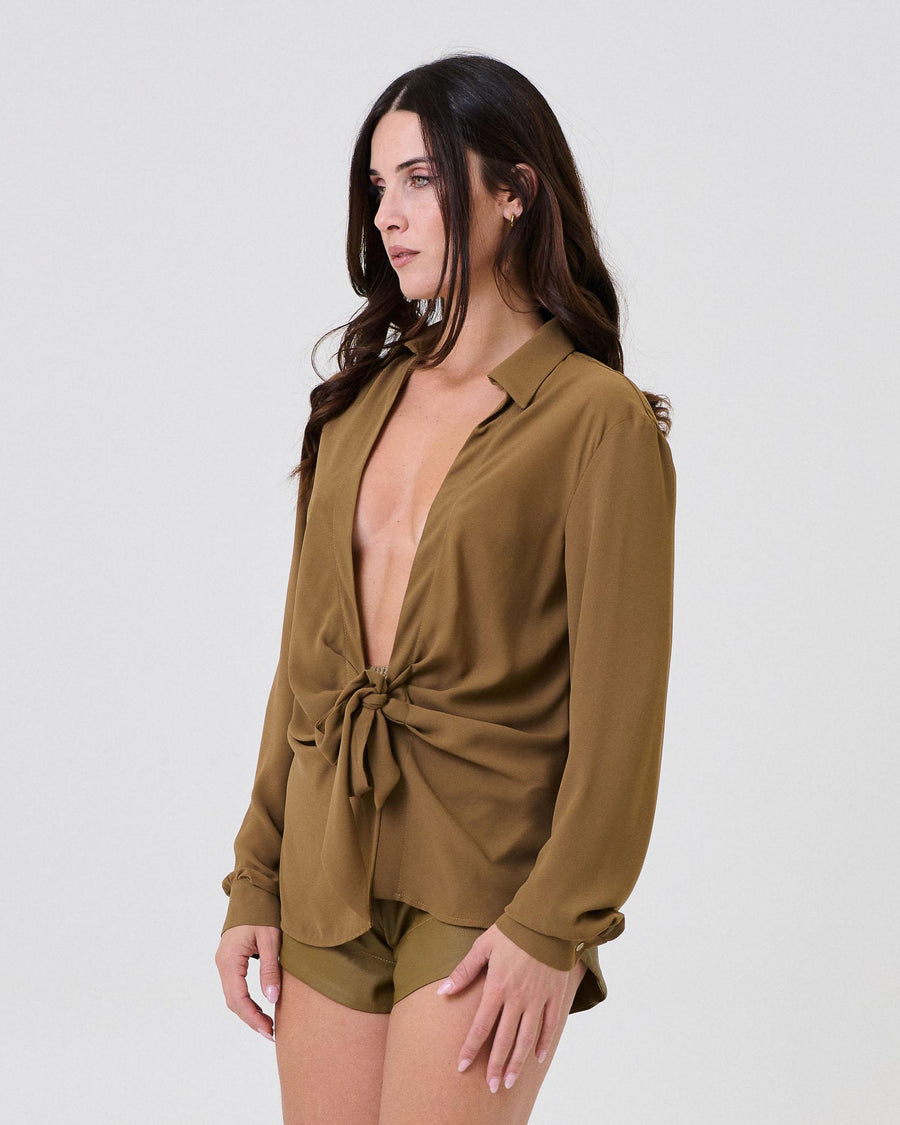 Camicia con scollo profondo e drappeggio Bohemian Vì verde militare SDBO1005 MILITARY Bohemian V 