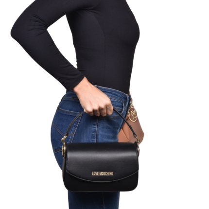 Borsa a spalla Love Moschino nera con tracolla e logo dorato JC4372PP0NKF 0000 Love Moschino 