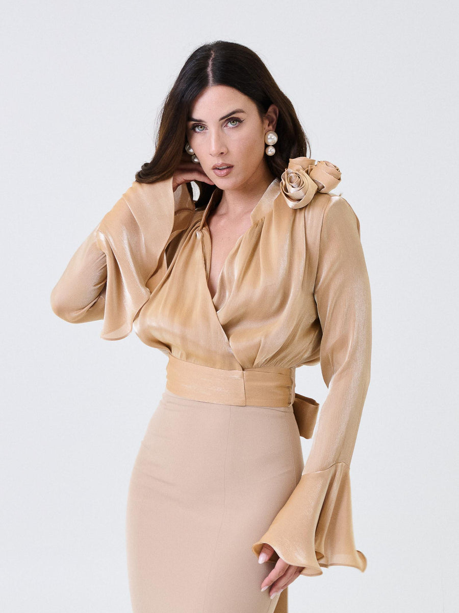 Camicia satinata Silence Limited sabbia con fiocco 3D CA7023 SAND Silence Limited 