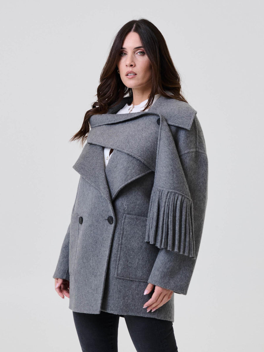Cappotto Vicolo grigio con dettaglio frange TF0025 A107 Vicolo 