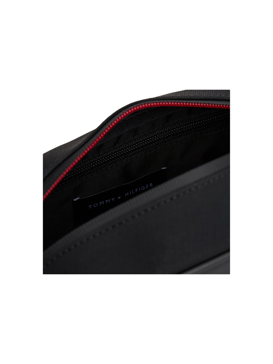 Pochette toilette Tommy Hilfiger nero con texture a contrasto AM0AM13747 BDS Tommy Hilfiger 
