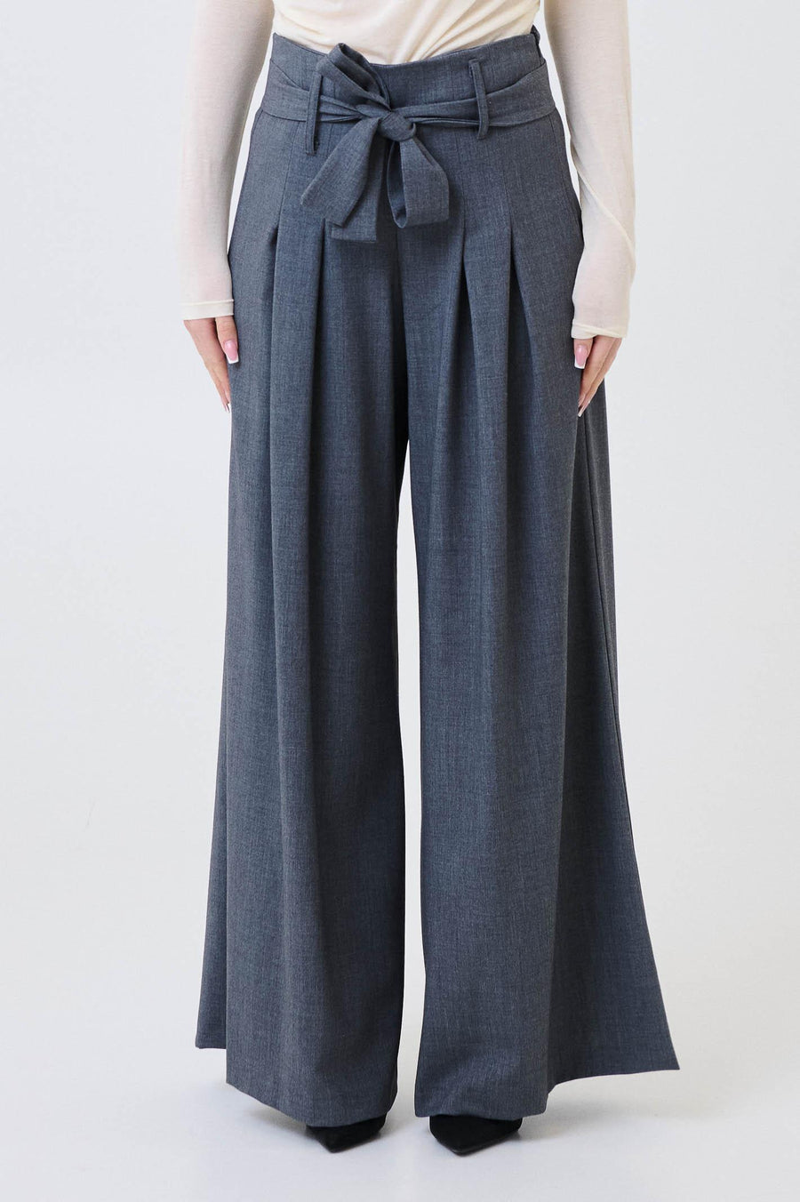 Pantalone a palazzo Armoire grigio antracite con pinces 25549 GRIGIO Armoire 