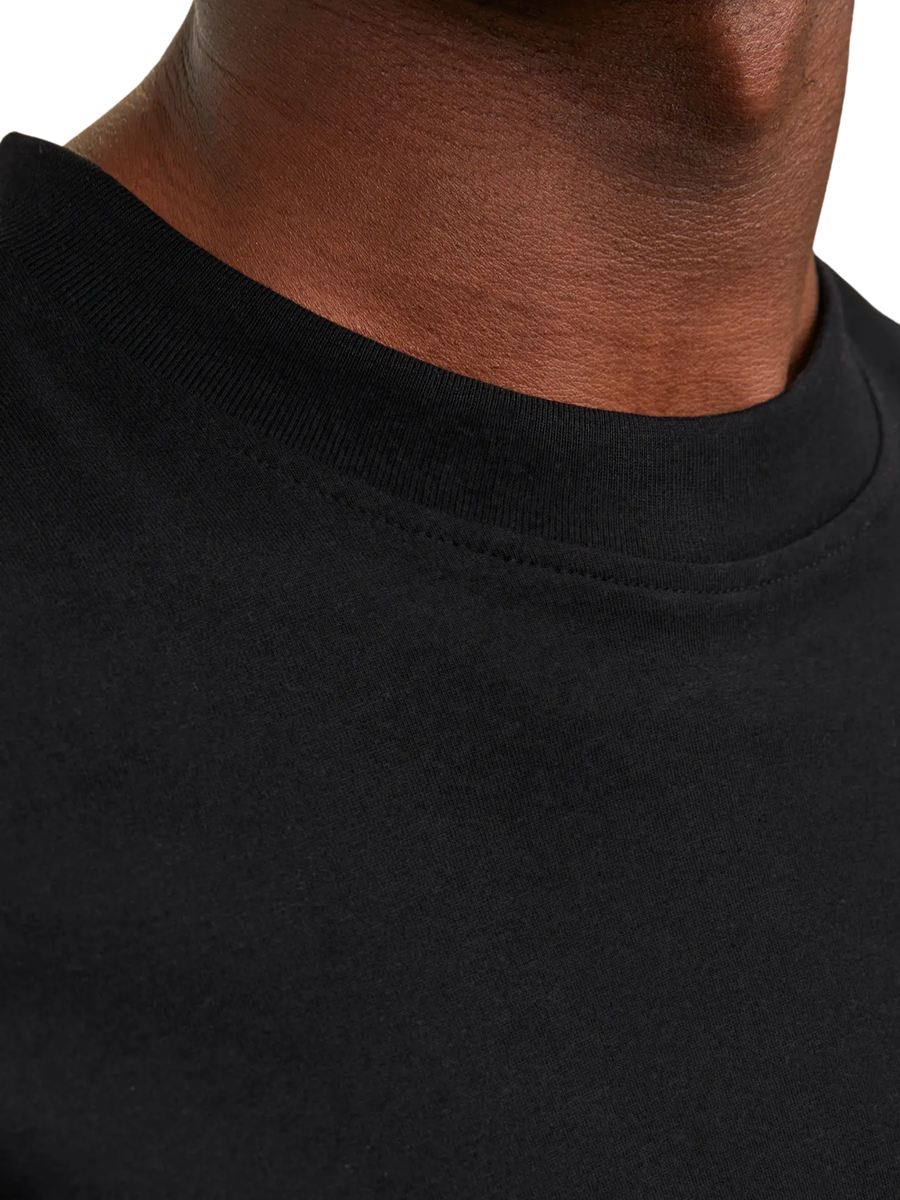T-Shirt a mezze maniche Jack & Jones nera oversize 12249319 Black Jack & Jones 