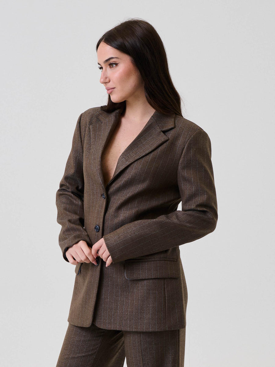 Giacca Vicolo marrone con dettaglio cut out TF0674 MARRONE Vicolo 