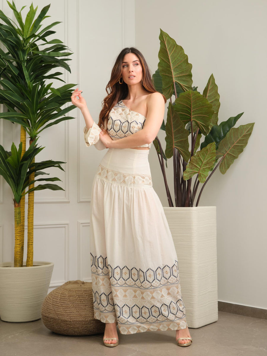 Gonna lunga Bohemian Vì bianca con arricciature e dettagli ricamati GO153 UNI Bohemian V 