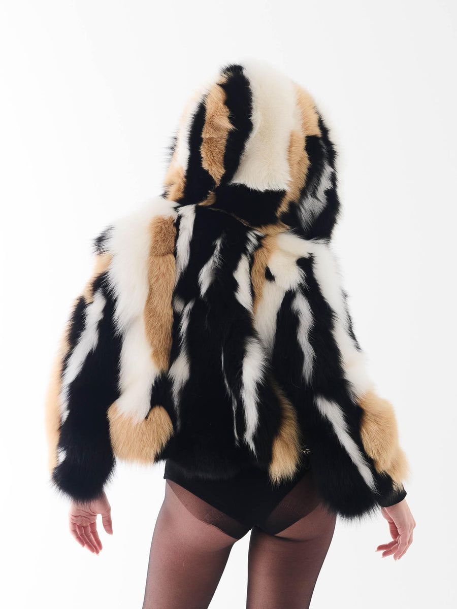 Pelliccia volpe Yes London beige, bianca e con dettagli neri in pelle LC2012 BIA/BEI Yes london 