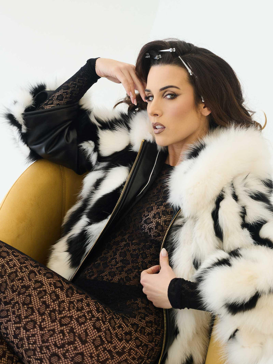 Pelliccia volpe Yes London bianca e nera con inserti in pelle LC2012 BIA/NERO Yes london 