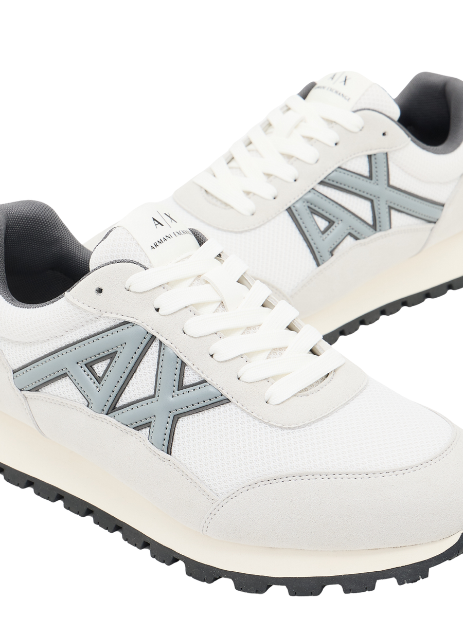 Sneakers Armani Exchange bianche con logo AX a contrasto XM001960 MZ430 Armani Exchange 