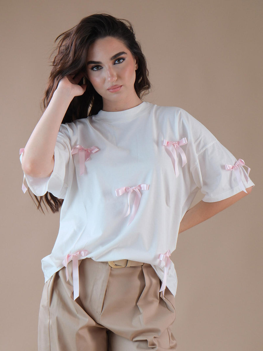 T-shirt bianca con fiocchetti in raso rosa applicati RB0772 BIA Vicolo 