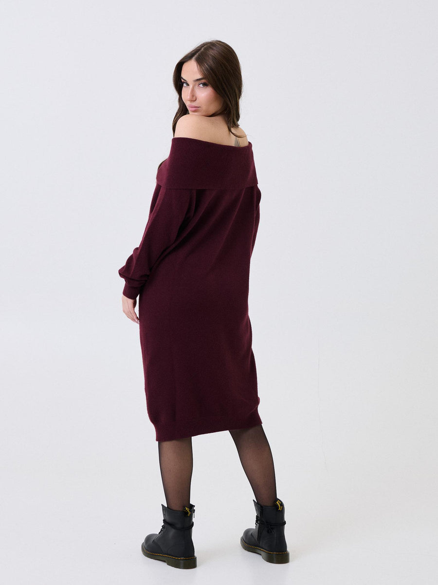 Abito con scollo a barca Armoire vino AI826 VINO Armoire 