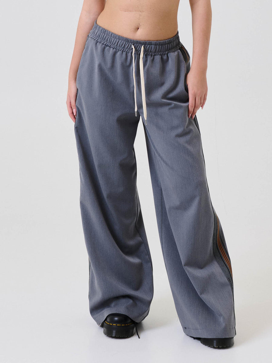 Pantalone Vicolo grigio con bande laterali logate TF0565 GRIGIO Vicolo 