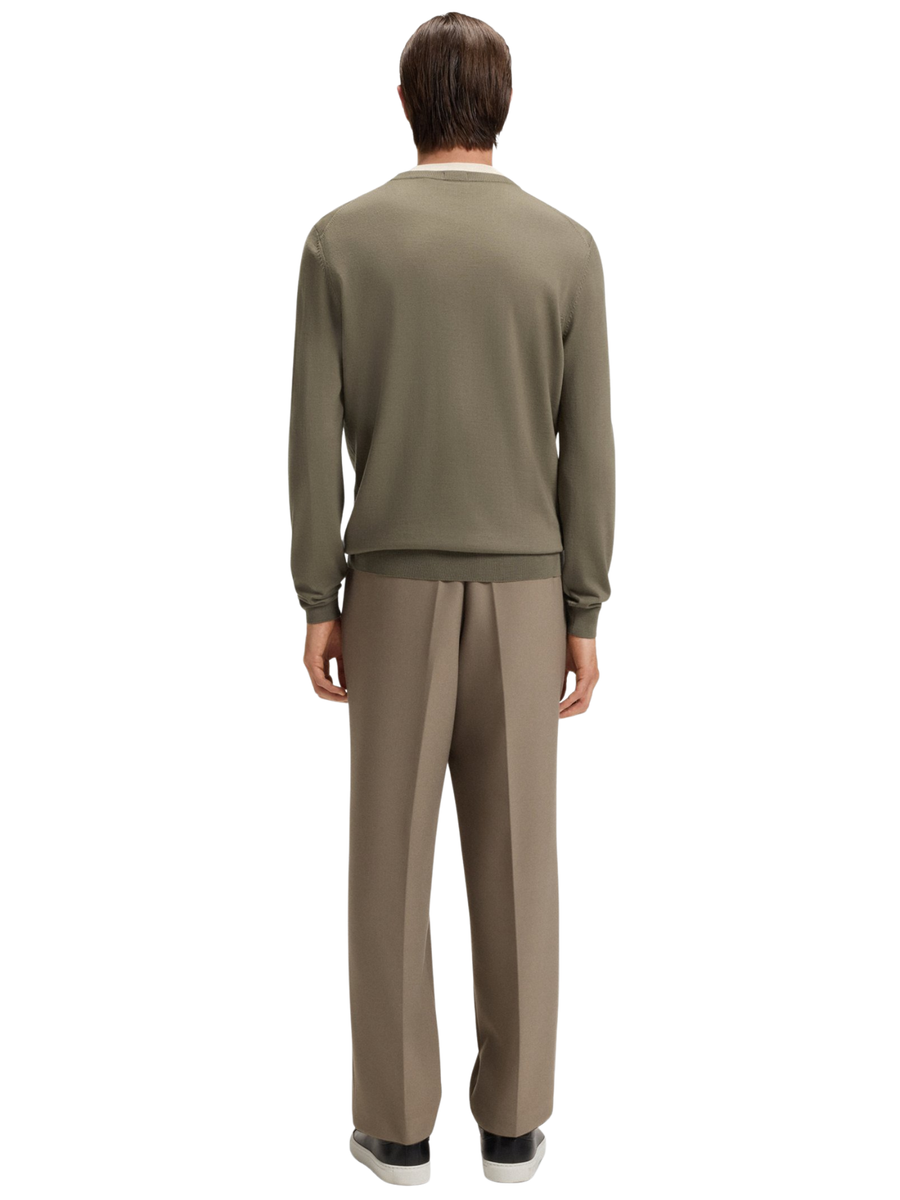 Maglia Boss verde salvia con scollo a V 50476363 245 Boss 