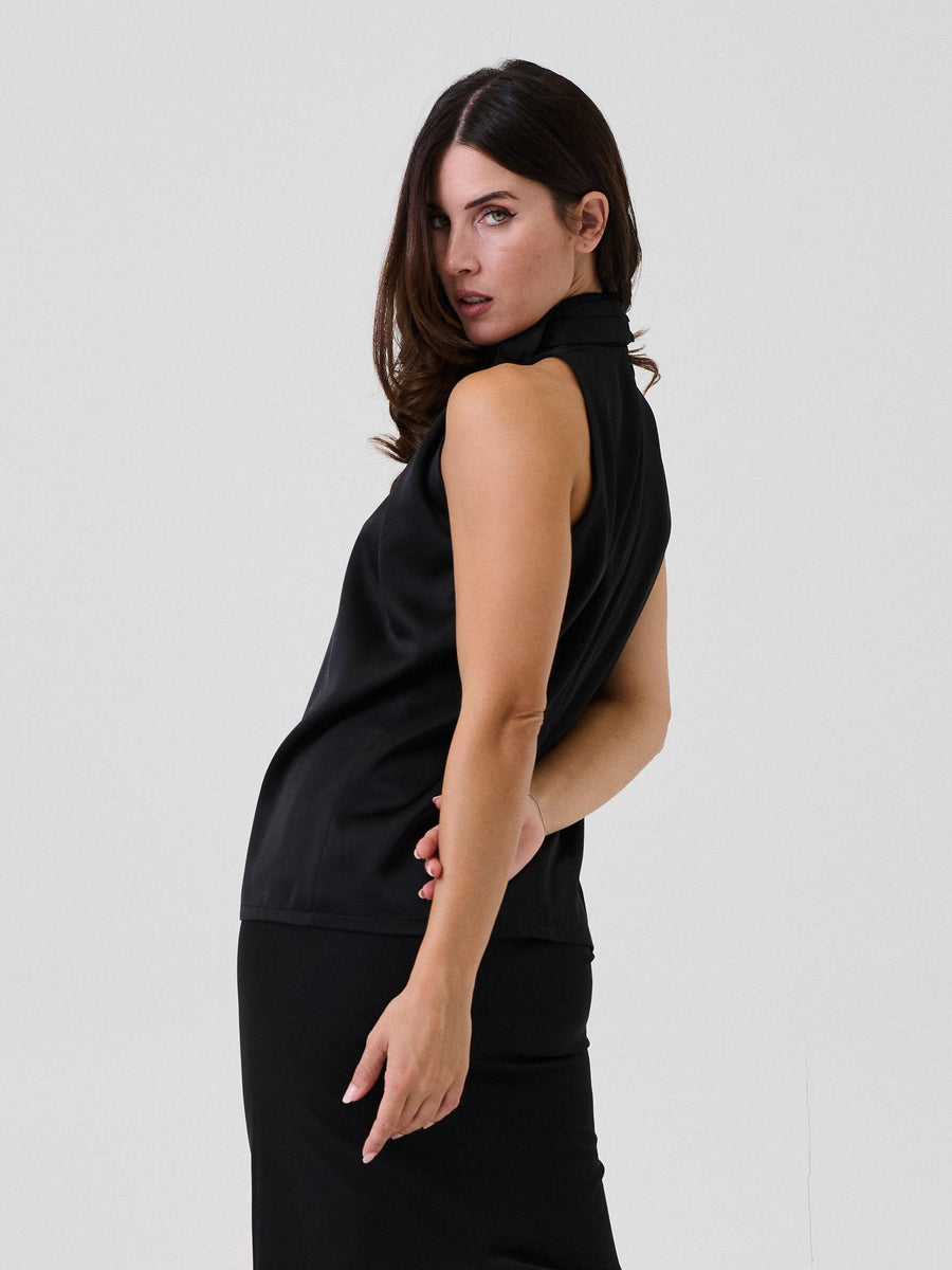 Top Silence Limited nera con collo allo e dettaglio asimmetrico BOU852 BLACK Silence Limited 