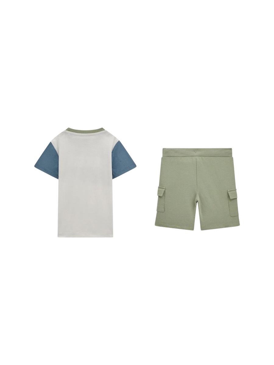 Completo Guess bianco e verde con shorts cargo N5RG07K8HM4 G011 Guess 