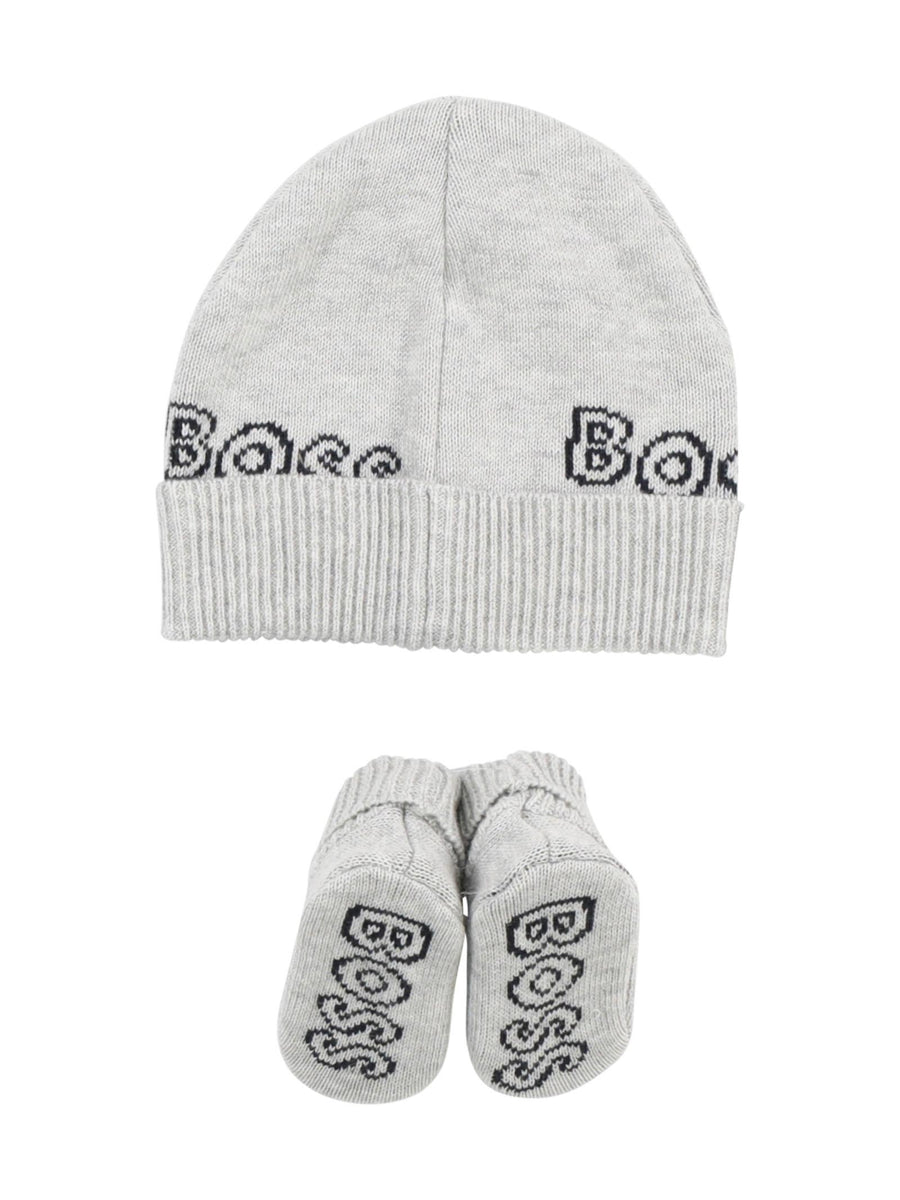Set cappello e babbucce grigio chiaro J98386 GRI Boss 